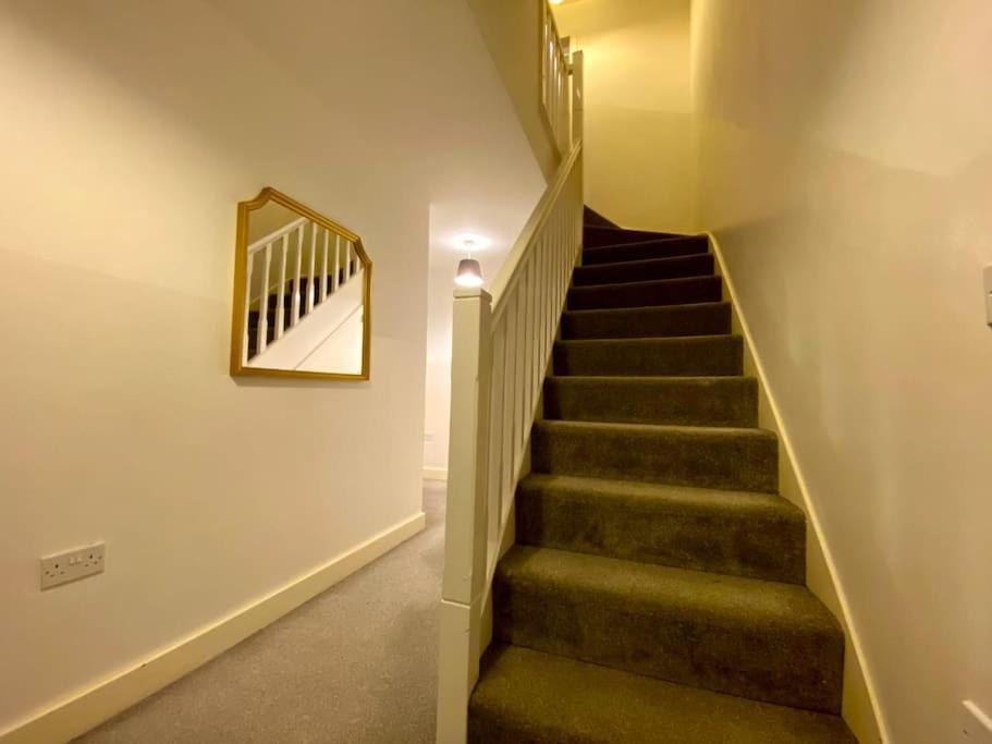 Uniquejoe Properties - 3 Bedroom مانشستر المظهر الخارجي الصورة